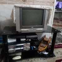 تلویزیون با میز|تلویزیون و پروژکتور|آبادان, |دیوار