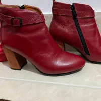 بوت زنانه زرشکی
