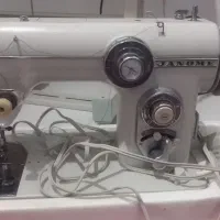 دوعدد چرخ خیاطی در حد نو|چرخ خیاطی و ریسندگی|شیروان (خراسان), |دیوار