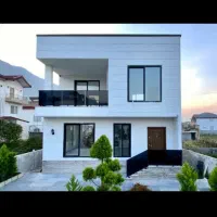 ویلا نما مدرن ۲۳۰مترزمین ۲۰۰ بنا مجوز وپایان کار