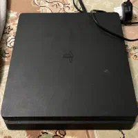 پی اس فور ۵۰۰ گیگ اسلیم|کنسول، بازی ویدئویی و آنلاین|کرج, مصباح|دیوار