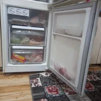 یخچال|یخچال و فریزر|لشت نشا, |دیوار