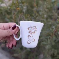 سرویس چینی ۶ نفره همراه با صبحانه خوری کامل