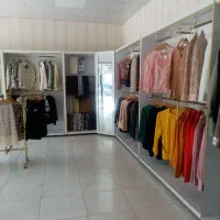پوشاک زنانه