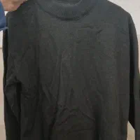 تعدادی لباس.کیف.کفش