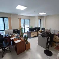 واحد ۱۳۰ متری بر اصلی ظفر مترو شریعتی