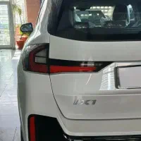 bmw ix1 2025 با کیت m