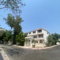 ساختمان(بلوک)کامل۵واحدی شیک صدف لوکیشن خاص