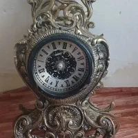 ساعت. رومیزی برنز