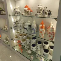ویزیتور خانم یا آقا