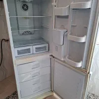 فروش یخچال فریزر سالم سونیا،کم کارکرد وتمیز|یخچال و فریزر|کوهدشت, |دیوار