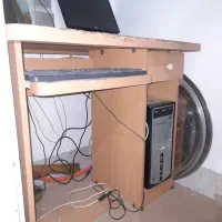 میز کامپیوتر