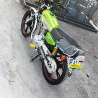 کویر ۲۰۰ cc|موتورسیکلت|ایوان, |دیوار