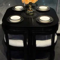 میز و صندلی کم جا