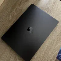 مک‌بوک‌پرو m5