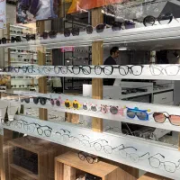 آماده ی همکاری با فروشنده خانم تمام وقت