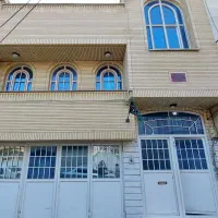 زیرزمین تمیز با حیاط مجزا