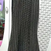 پیراهن شب یلدا|لباس|نیشابور, بزرگمهر|دیوار