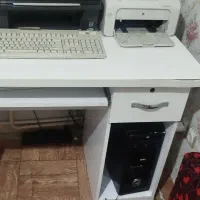 میز لپ تاپ کارکرده