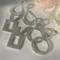 کلکسیون گوشواره و گردنبند