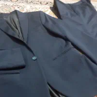 کت شلوار مشکی و سرمه‌ای