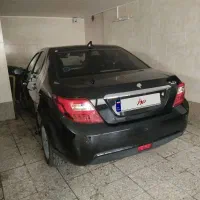 فروش فوری دنا پلاس دنده ای مدل ۱۴۰۲