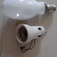 یک عدد لامپ گازی اوسرام ۲۵۰وات کارکرده و سالم|لامپ و چراغ|فولادشهر, A6|دیوار