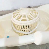 وان خرسی و سبد لباس