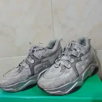 کتونی زنانه سایز ۳۹ و ۴۰|کیف، کفش، کمربند|قم, نوبهار|دیوار