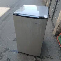 یخچال فریزر۵فوت ایستکول مجردی دانشجویی کوچک هتلی