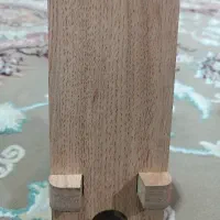 نگهدارنده گوشی واسه شارژ یا تماشایی فیلم