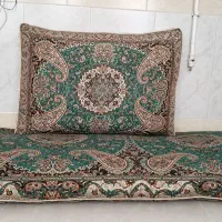 کناره و پشتی