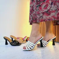 صندل|کیف، کفش، کمربند|بیرجند, |دیوار