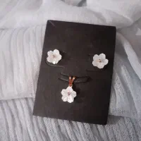 طلا|جواهرات|لواسان, |دیوار