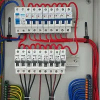 برق کار ساختمان /تعمیرات/رفع اتصالی/نصب آیفون