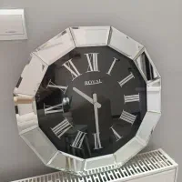 ساعت دیواری آینهای ROYAL در حد نو|ساعت دیواری و تزئینی|قم, پردیسان|دیوار