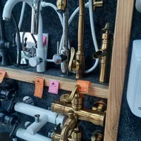 شیرآلات و علم دوش|لوازم سرویس بهداشتی|فردیس, منظریه|دیوار