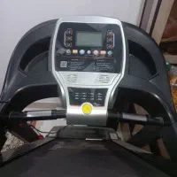 تردمیل حرفه ای در حد نو