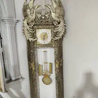 ساعت دیواری ایستاده