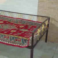 تخت سنتی آهنی|مبلمان خانگی و میز عسلی|اهواز, زیتون کارگری|دیوار
