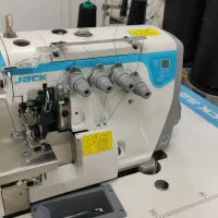 وسط کار تولیدی پوشاک