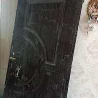 دو عدد درب حمام و دستشویی
