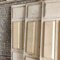 درب سه لنگه ای حیات