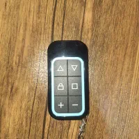 ریموت ۸ کاناله آبی کاملا نو