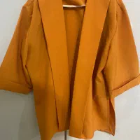 تعدادی مانتو و کت