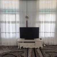 پرده به همراه یالان و کتیبه|پرده، رانر، رومیزی|صحنه, |دیوار