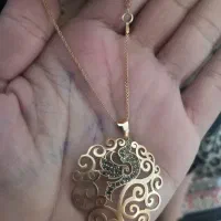 پلاک و زنجیر