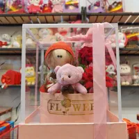 باکس گل و عروسک ولنتاینی