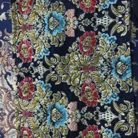 روبالشی مخمل زردار