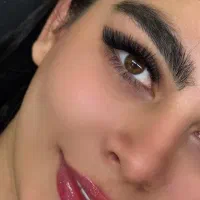 اکستنشن مژه و لیفت لمینت خدمات و آموزش تخصصی